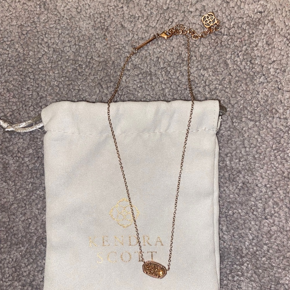 Kendra Scott Necklace
